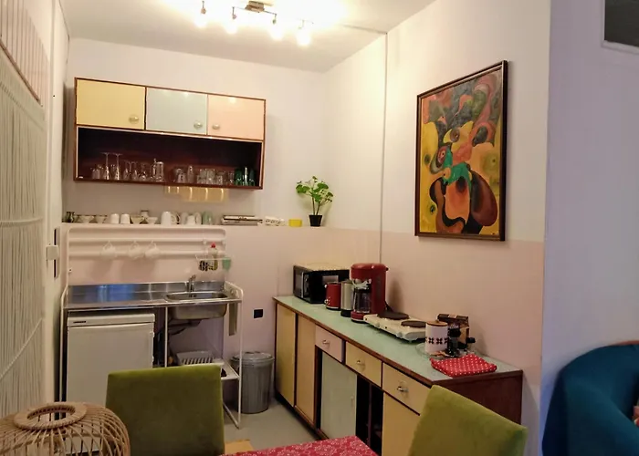 Fifties-Style-Apartment